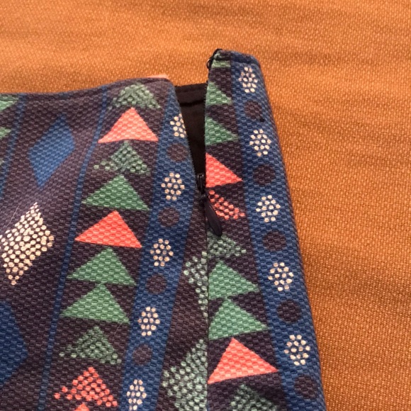 Blue Aztec Patterned Skirt - Picture 4 of 4